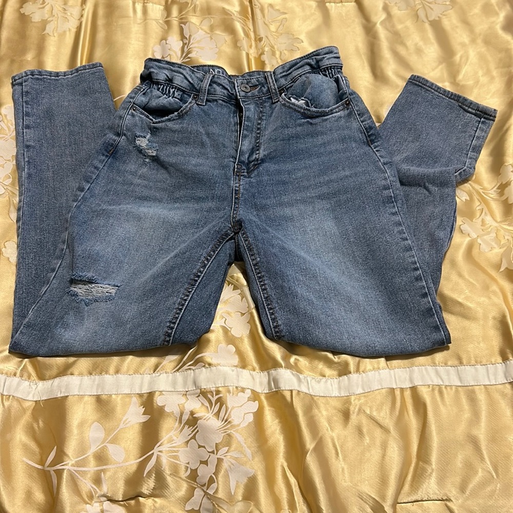 ❤️5/$20 No Boundaries Ripped Skinny Jeans Size 3